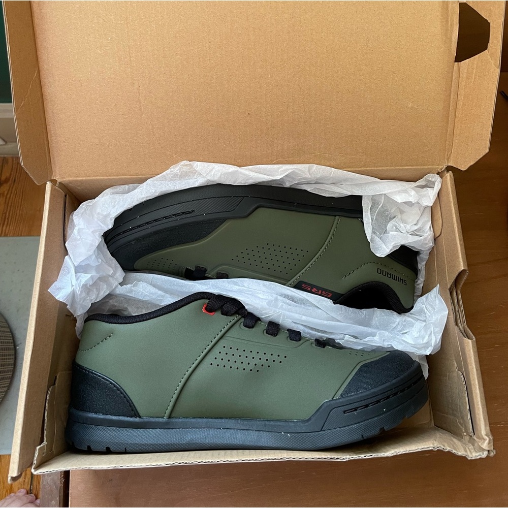 Shimano GR5 Flat Cycling Shoe
